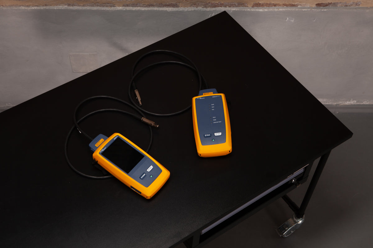 Měřicí přístroj Fluke Networks DSX 8000