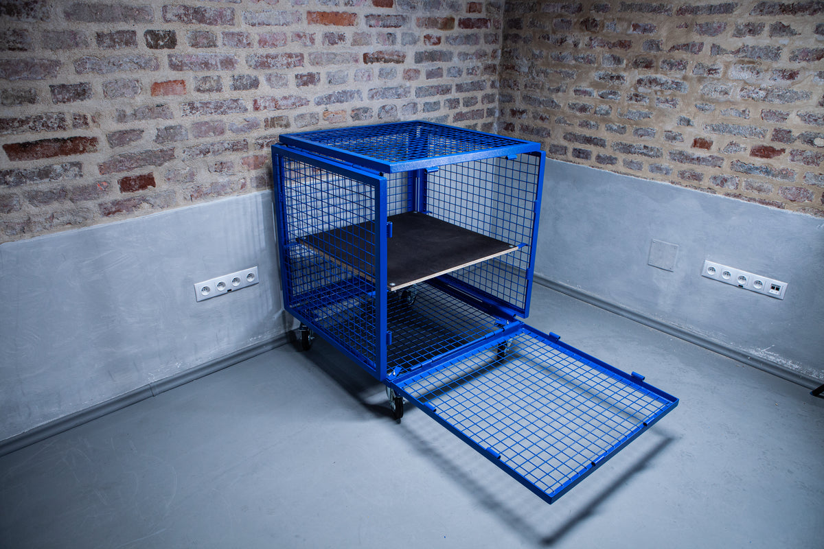 Police pro M-BOX